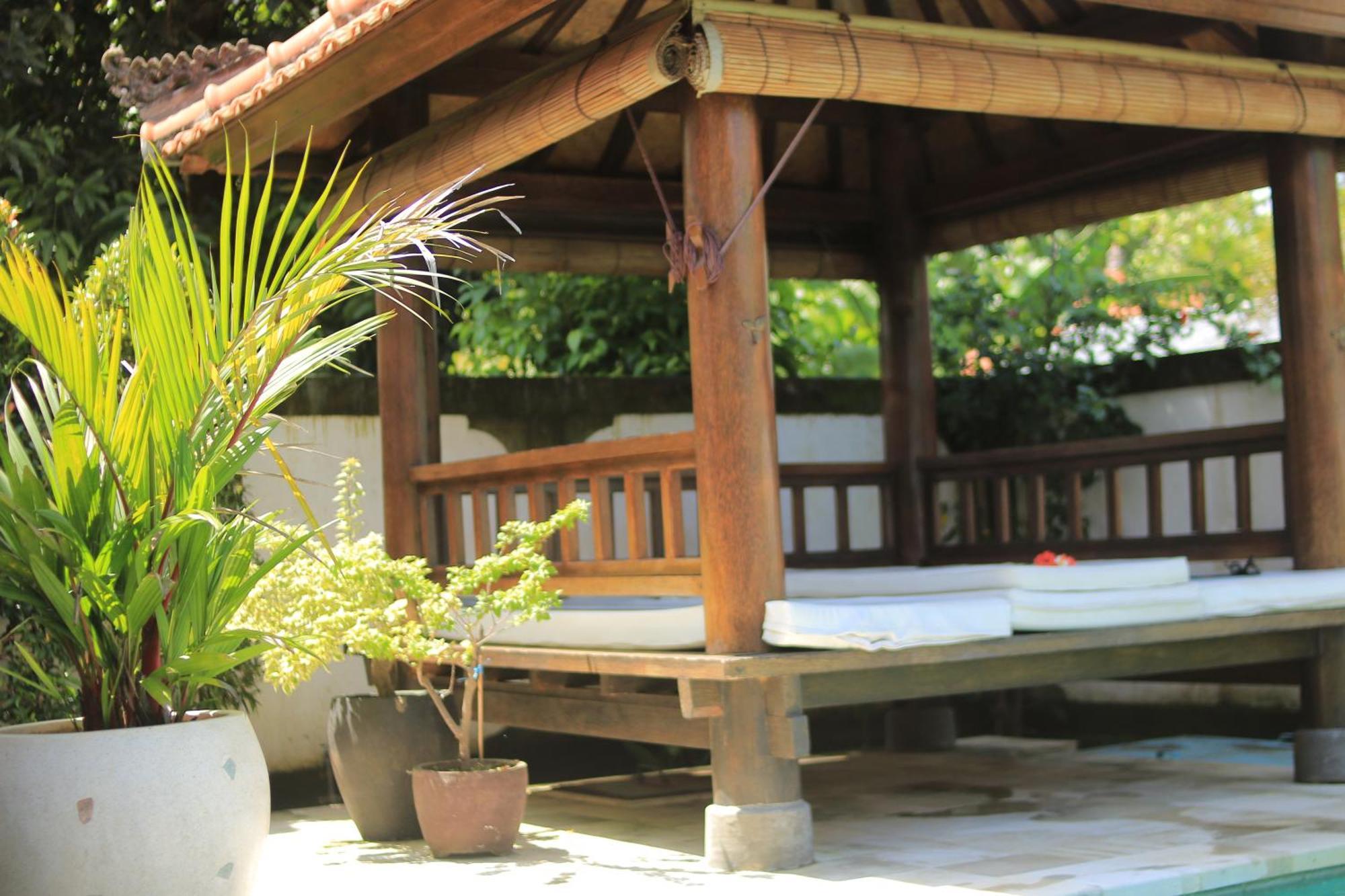 Villa Seruni Lovina Esterno foto