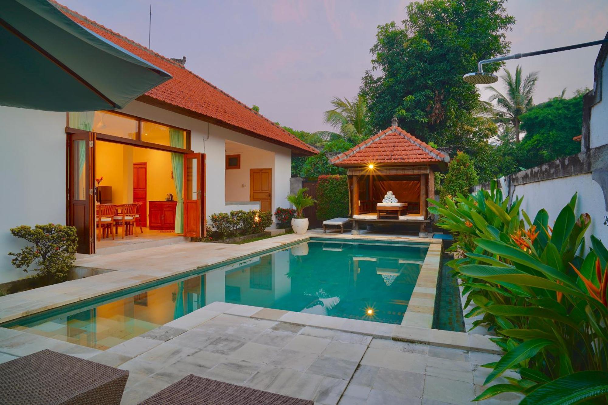 Villa Seruni Lovina Esterno foto