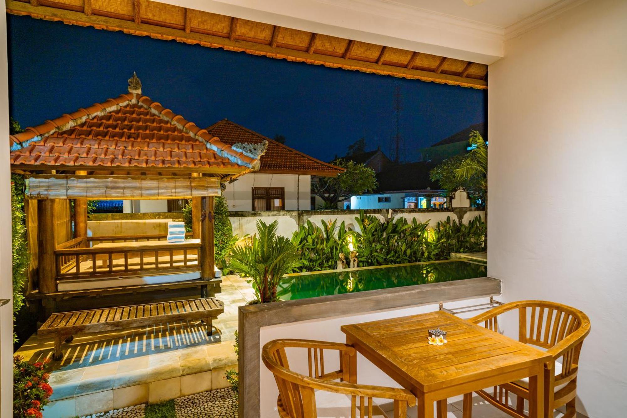 Villa Seruni Lovina Esterno foto
