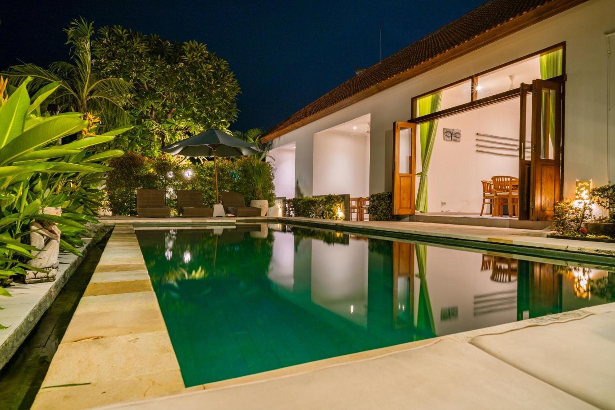 Villa Seruni Lovina Esterno foto
